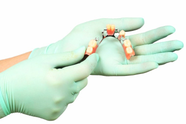 Zahnersatz in der Zahnarztpraxis Wurzen OT Burkartshain